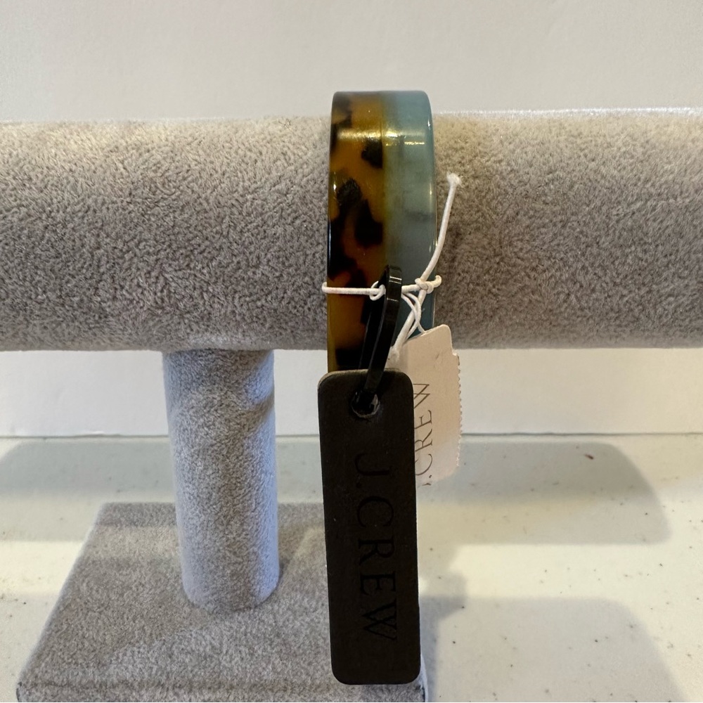 NWT J. Crew Bangle Bracelet- gold tone interior, faux tortoise & blue acrylic - Picture 11 of 14